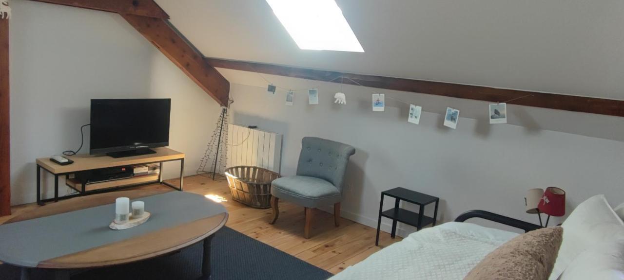 Lodge Loupau Maga Bagneres-de-Luchon Exterior photo
